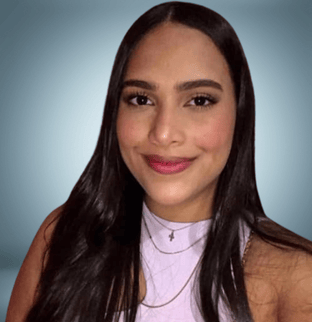 Alejandra F propietaria